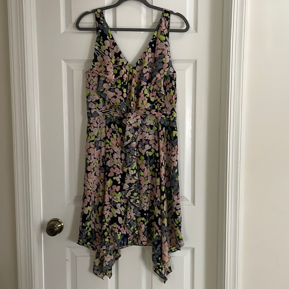 BCBG MAXAZRIA Dress Flowers Ruffles - Picture 1 of 14